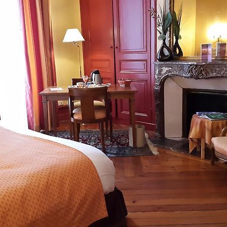 Ermitage Bouquet Hotell Rouen Exteriör bild