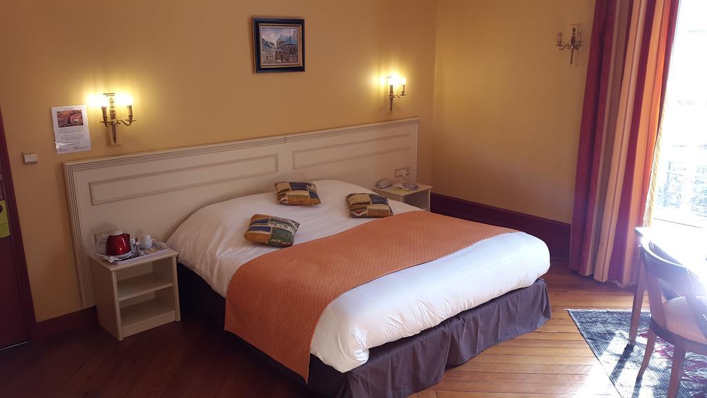 Ermitage Bouquet Hotell Rouen Exteriör bild