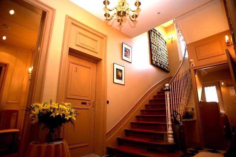 Ermitage Bouquet Hotell Rouen Exteriör bild