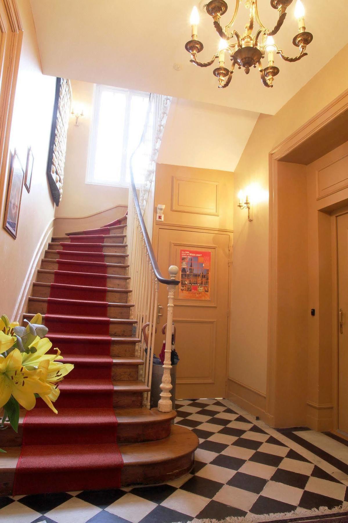 Ermitage Bouquet Hotell Rouen Exteriör bild