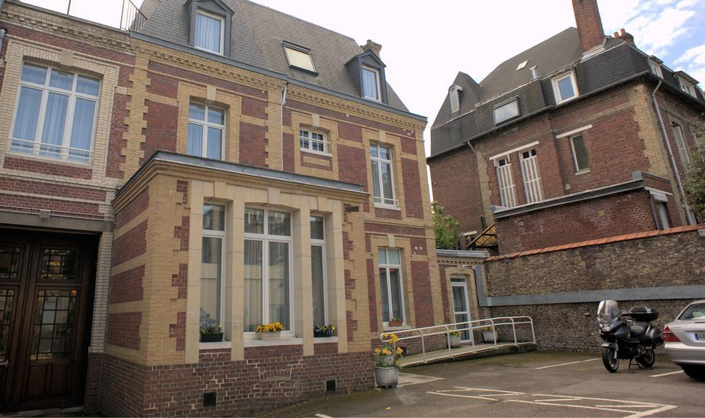 Ermitage Bouquet Hotell Rouen Exteriör bild