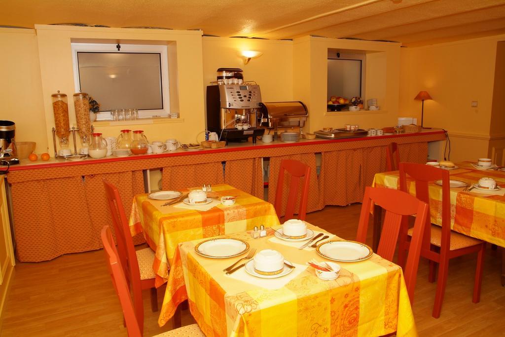 Ermitage Bouquet Hotell Rouen Restaurang bild