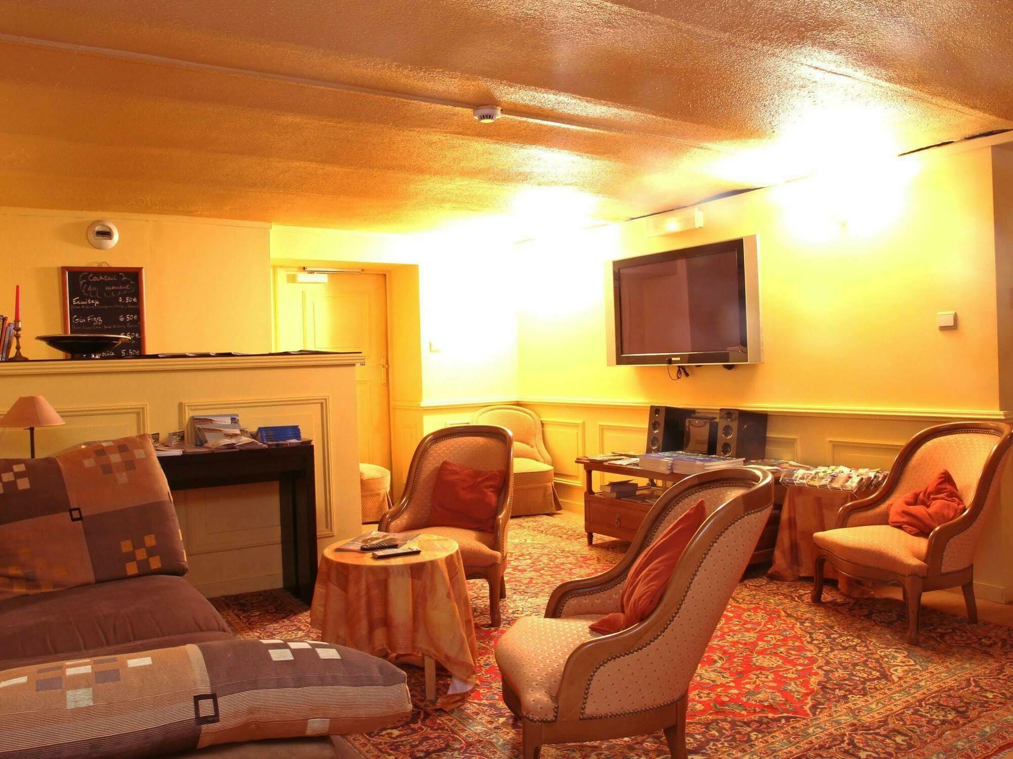 Ermitage Bouquet Hotell Rouen Exteriör bild